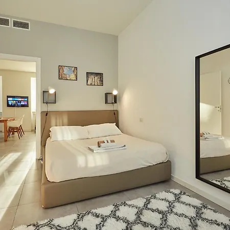 - Modern Flat