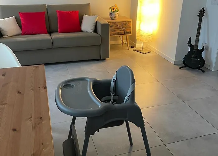 - Modern Flat Apartment *