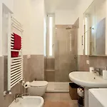 - Modern Flat * Милан