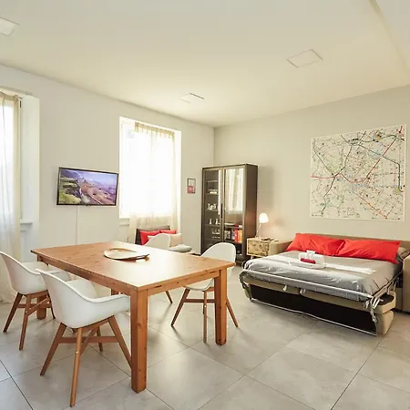 - Modern Flat Apartment Mailand