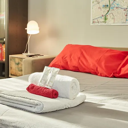 - Modern Flat Apartment *